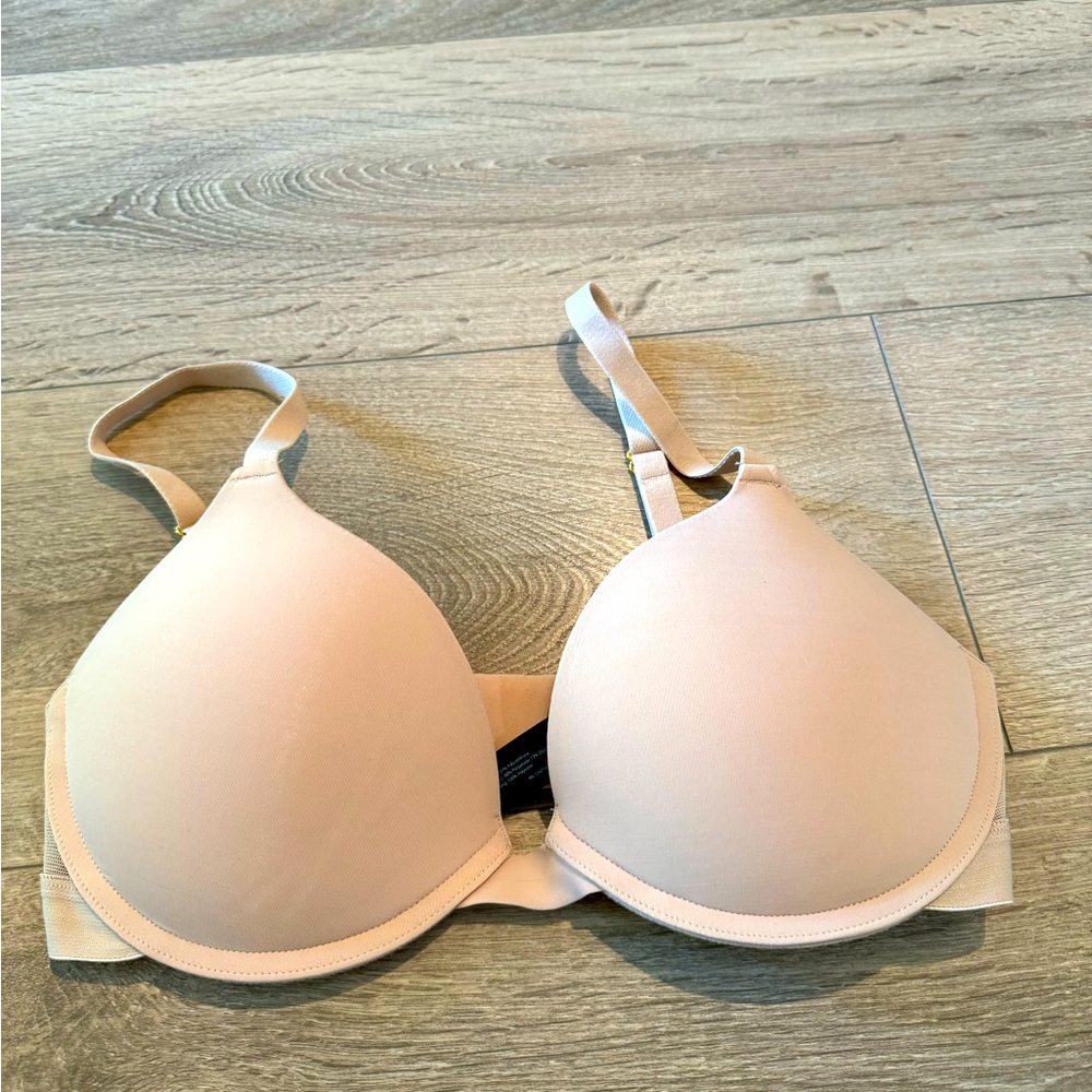 Pepper brand new Lift Up Bra